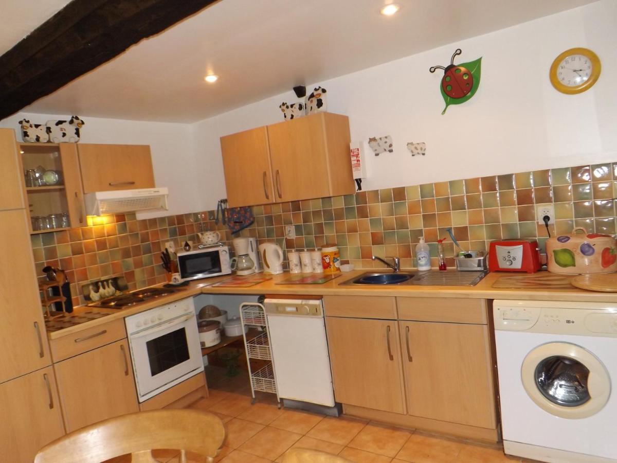 Beautiful 3-Bed Cottage In Passais-Villages Saint-Siméon Exteriör bild